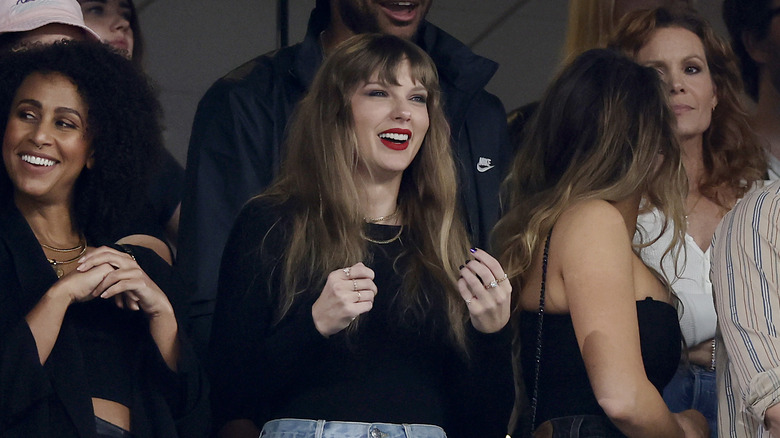 Taylor Swift football game black shirt