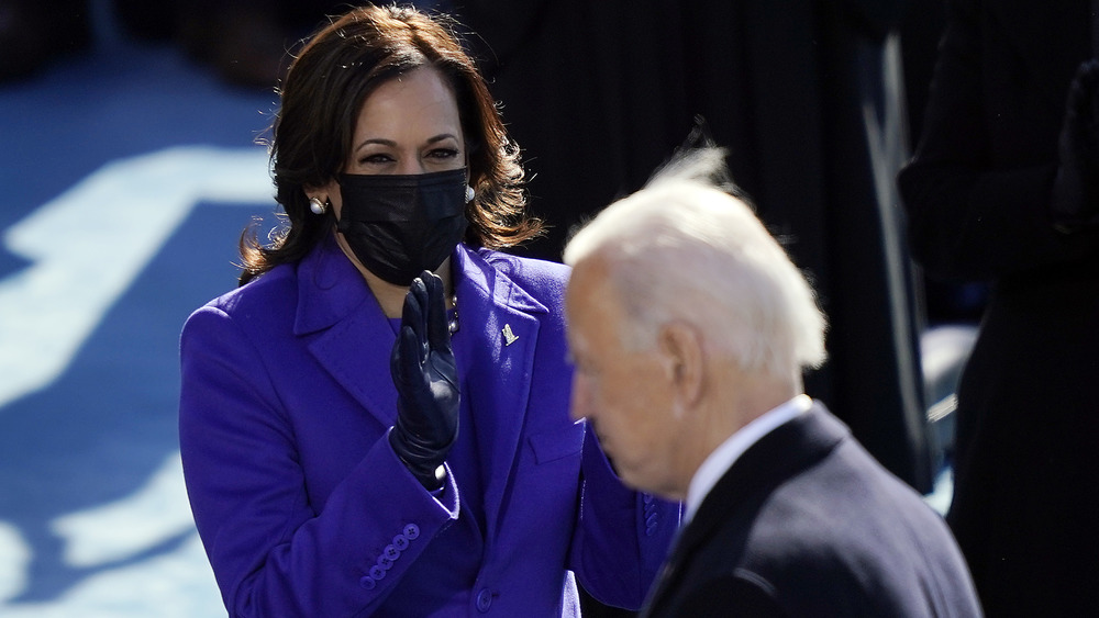 Kamala Harris Vice President waving