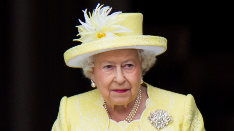 Queen Elizabeth II in yellow