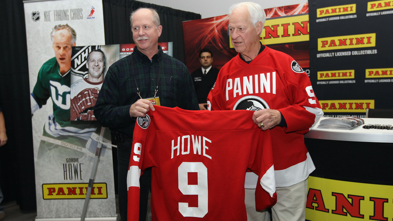 Gordie and Mark Howe at event