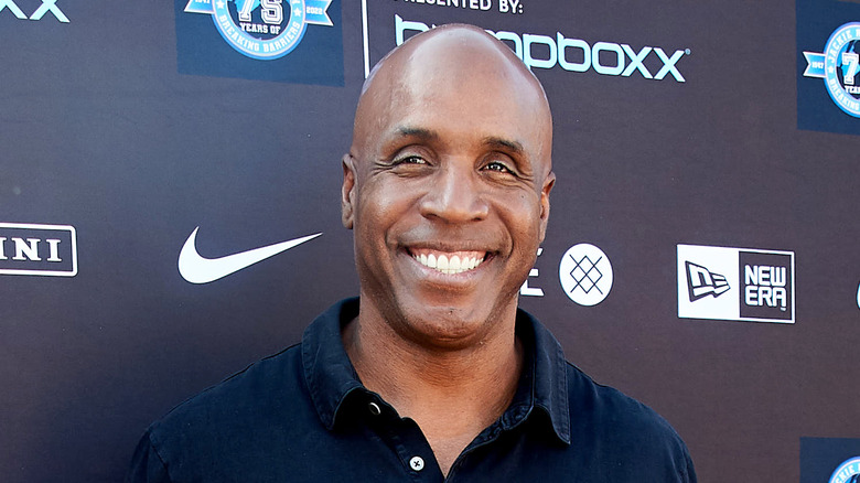 Barry Bonds smiling