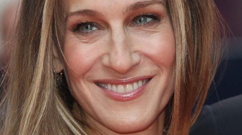 Sarah Jessica Parker smiling