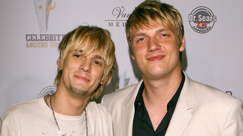 Aaron and Nick Carter posing together