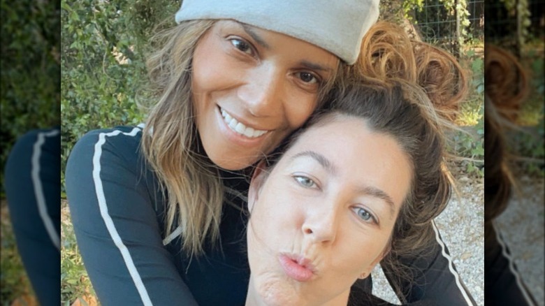 Halle Berry and Lindsay Flores in a selfie