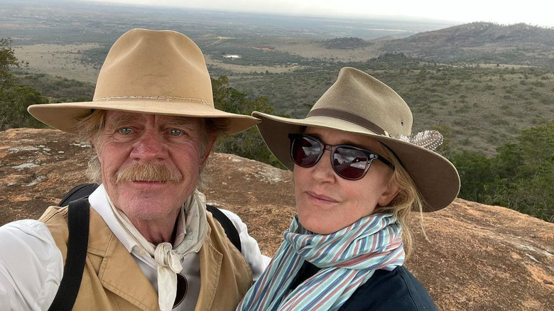 Felicity Huffman and William H Macy pose 