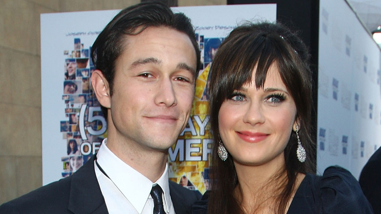 Joseph Gordon-Levitt and Zooey Deschanel smiling