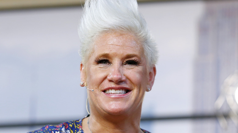 Anne Burrell spiked hair