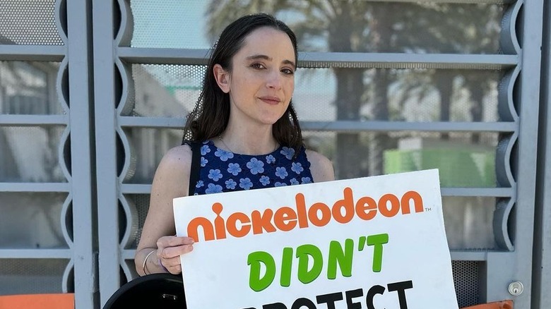 Alexa Nikolas protesting Nickelodeon