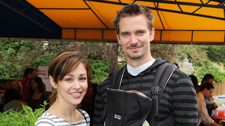 Autumn Reeser and Jesse Warren, smiling