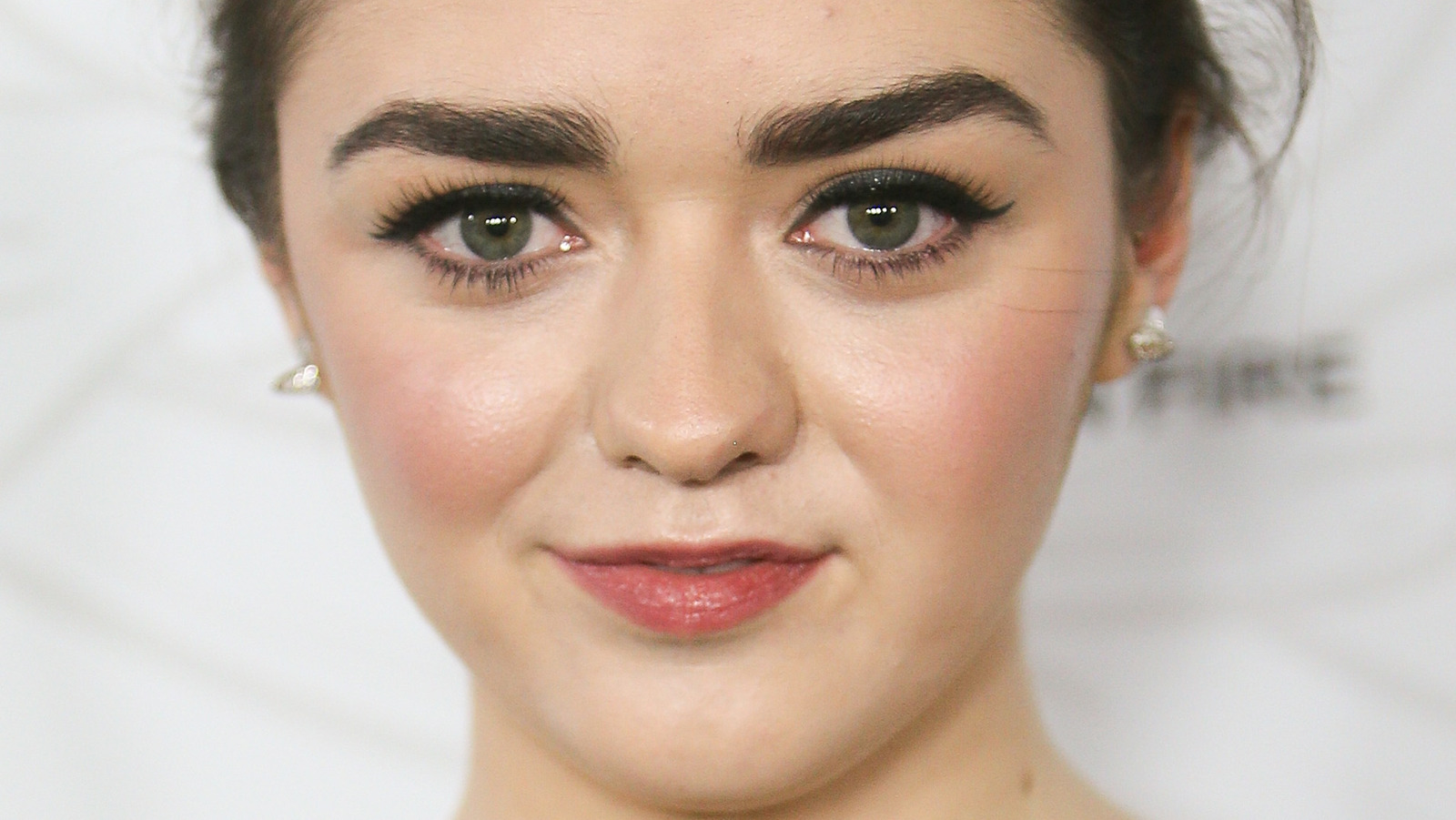 Game Of Thrones Maisie Williams Confirms Split From Boyfriend Reuben Selby