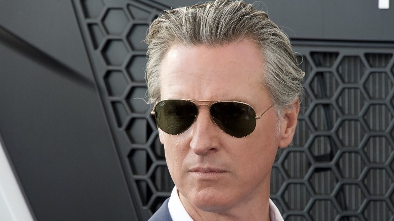 Gavin Newsom wears aviator sunglasses while attending a launch of a renewable hydrogen hub in Oakland, CA (2024)