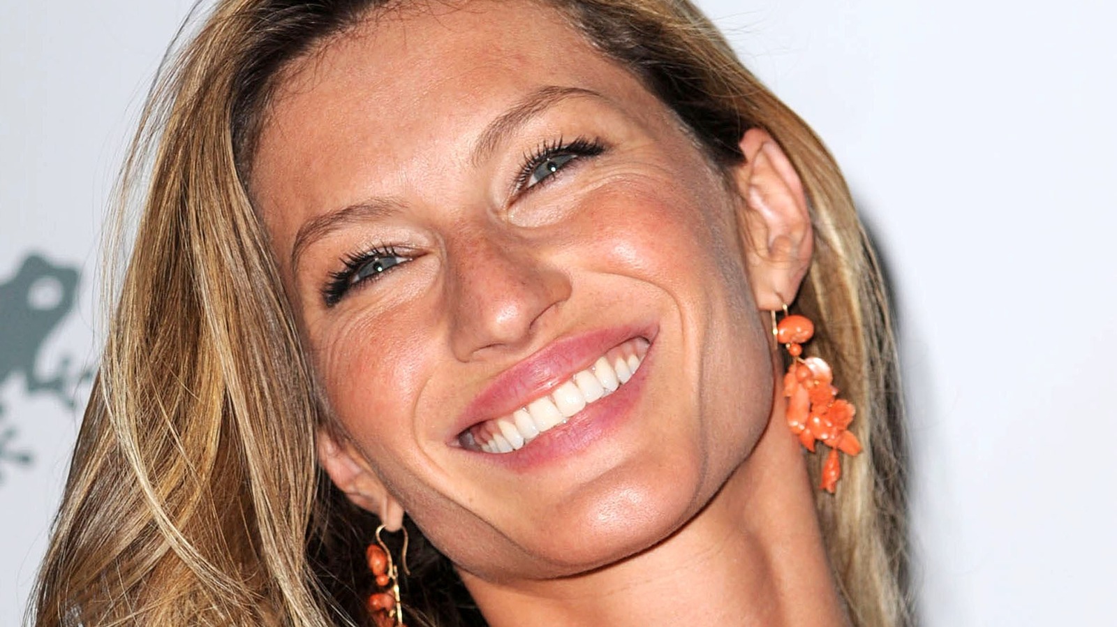 How Gisele Bündchen Found Out Tom Brady's Ex, Bridget Moynahan