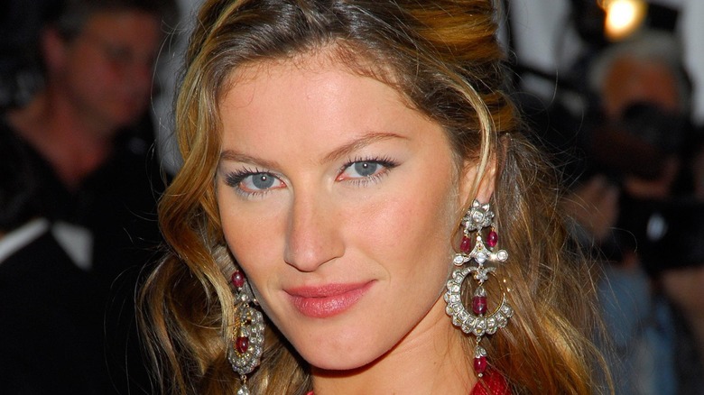 Gisele Bundchen at an event 