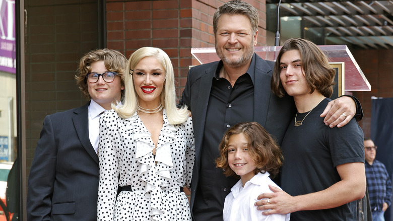 Gwen Stefani and Blake Shelton with her kids