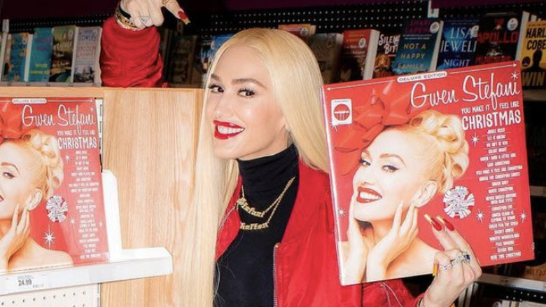 Gwen Stefani Christmas shopping at Target