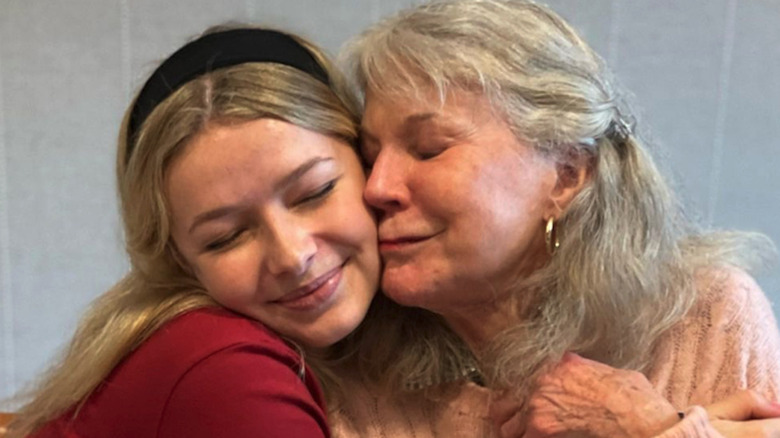 Apple Martin and her grandmother Blythe Danner