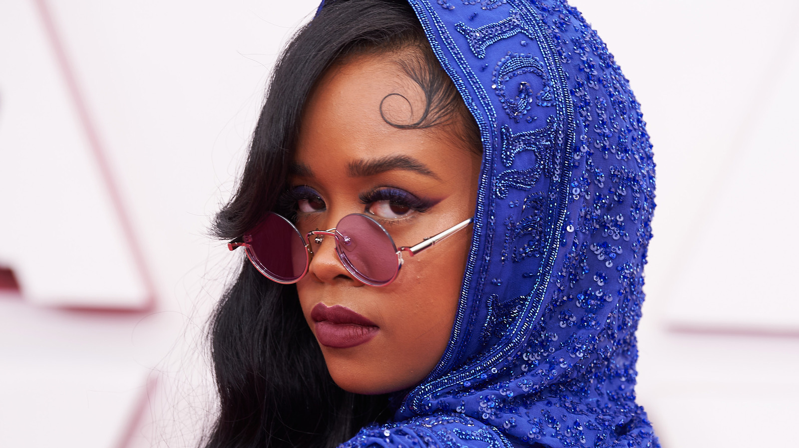 H.E.R. Was Almost In A Band With These Two Stars