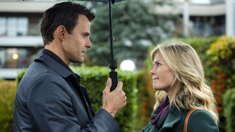 Cameron Mathison and Alison Sweeney outside