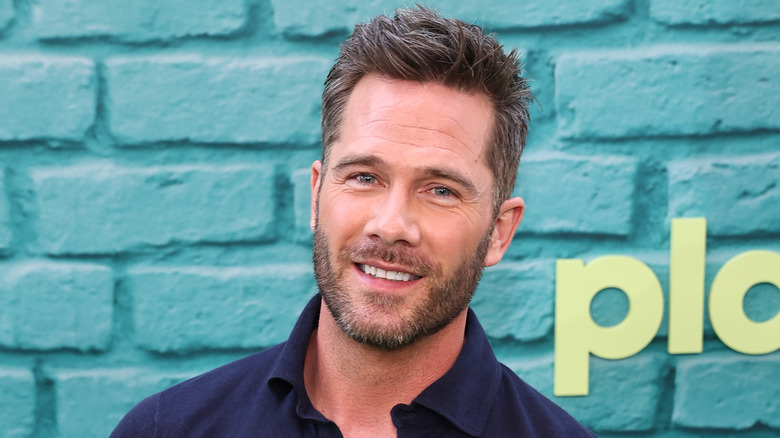 Luke Macfarlane Platonic red carpet 