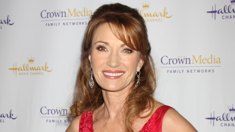 Jane Seymour smiling