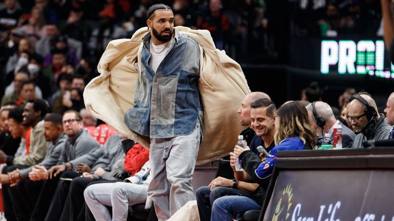 Drake at basketball game