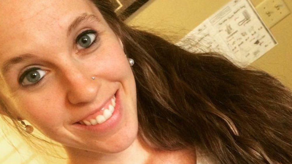 Jill Duggar Dillard selfie from 2018