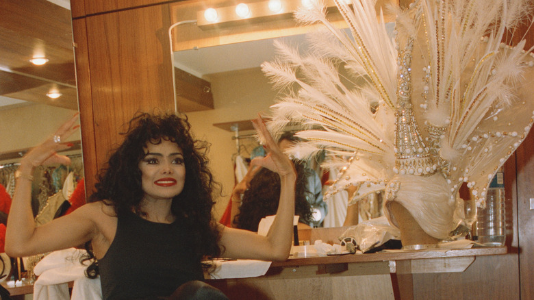 La Toya Jackson in a dressing room