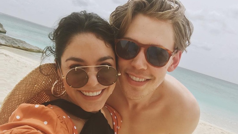 Vanessa Hudgens and Austin Butler on the beach