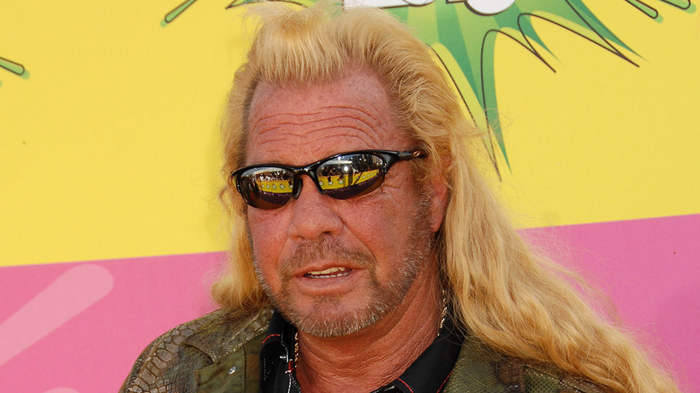 Duane Chapman wearing mirrored sunglasses 