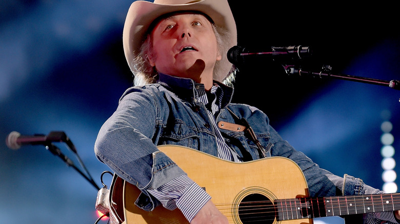 Dwight Yoakam performing