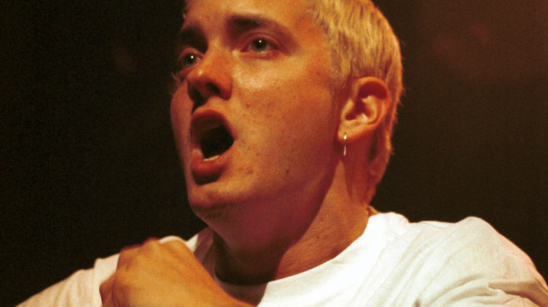 Eminem rapping in 1999