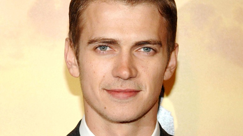 Hayden Christensen posing