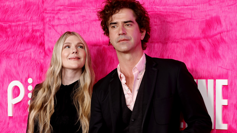 Lily Rabe, Hamish Linklater posing