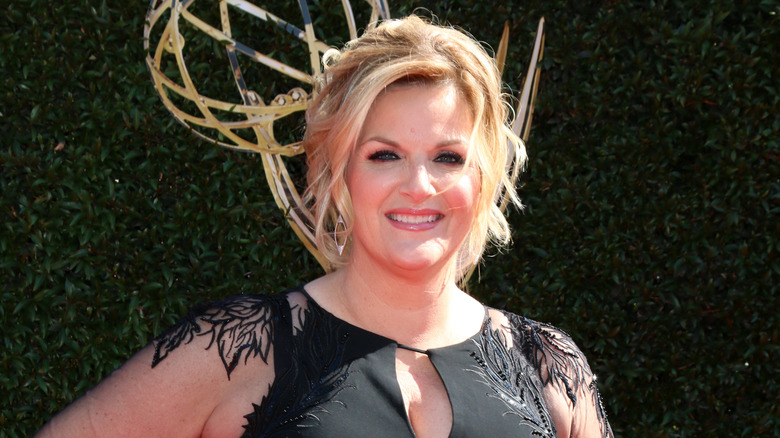 Trisha Yearwood smiling