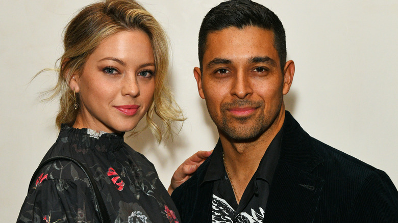 Amanda Pacheco and Wilmer Valderrama posing