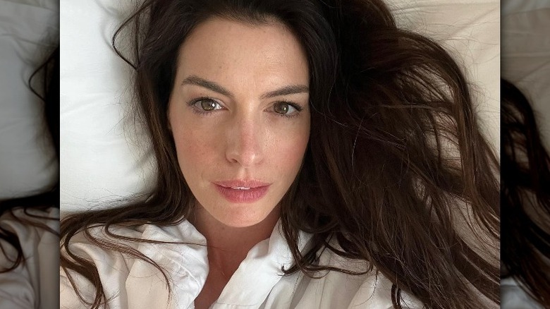 Anne Hathaway without any makeup