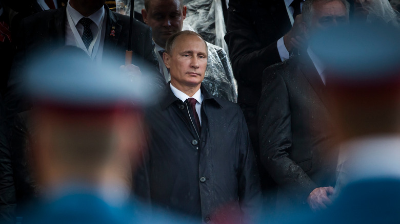 Vladimir Putin addressing Russian soldiers