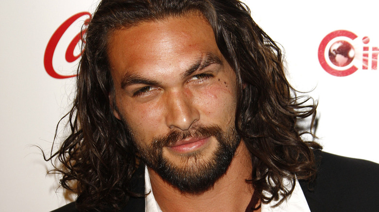 jason momoa beard long hair