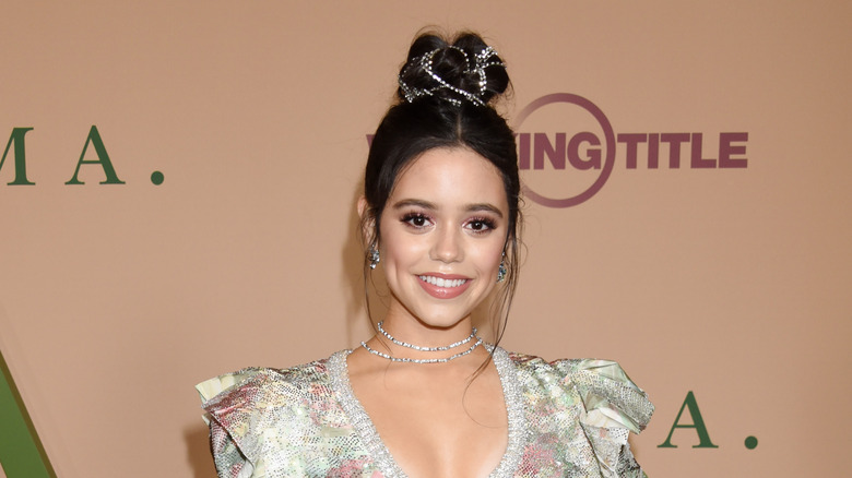 Jenna Ortega updo