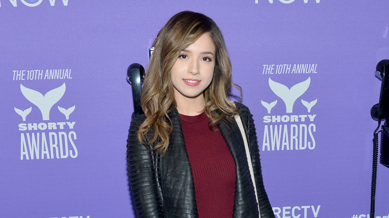 Pokimane posing at event