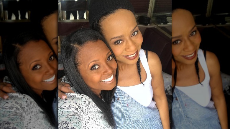 Keshia Knight Pulliam and Tempestt Bledsoe selfie