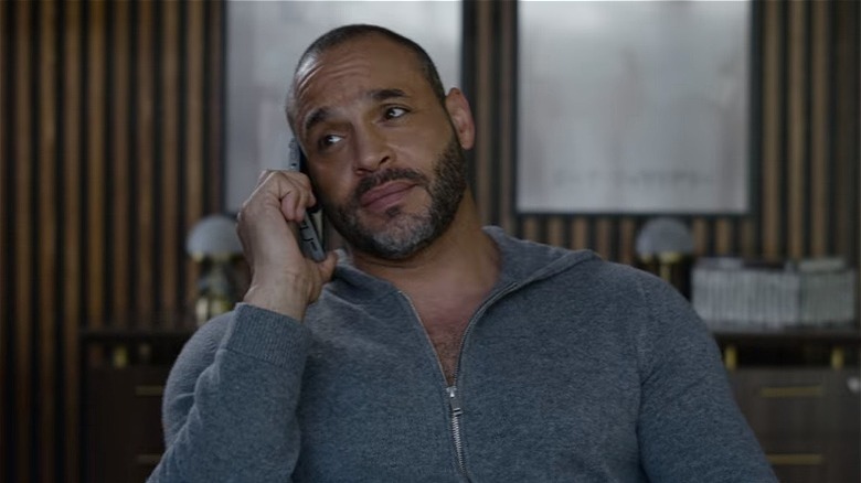 Daniel Sunjata as Charlie Echoes