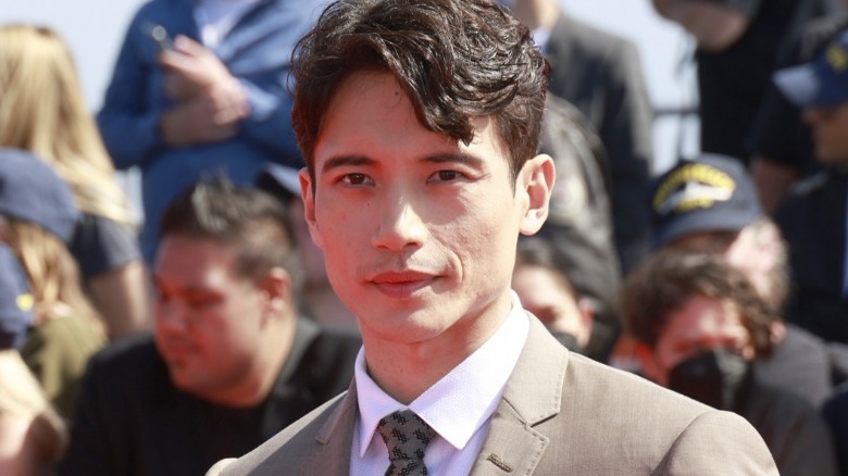 Manny Jacinto posing