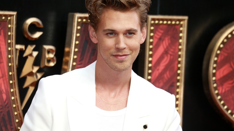 Austin Butler smiling at Elvis event