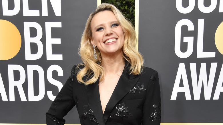 Kate McKinnon smiling