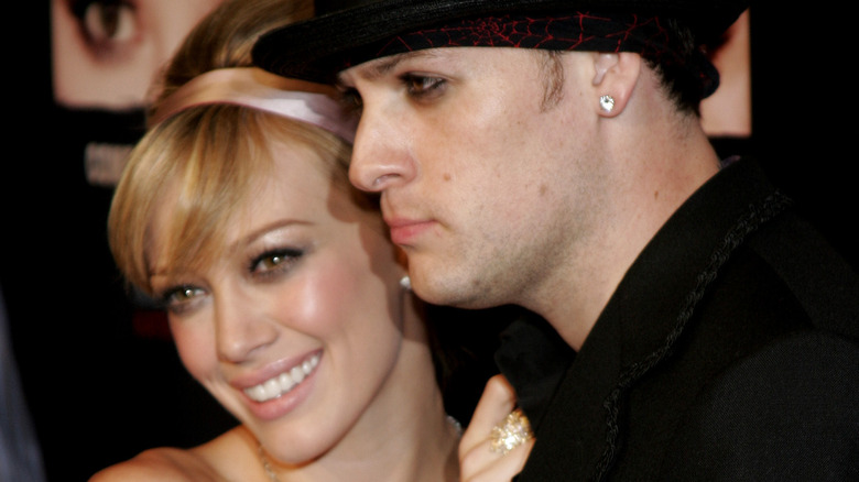 Hilary Duff snuggling up to Joel Madden