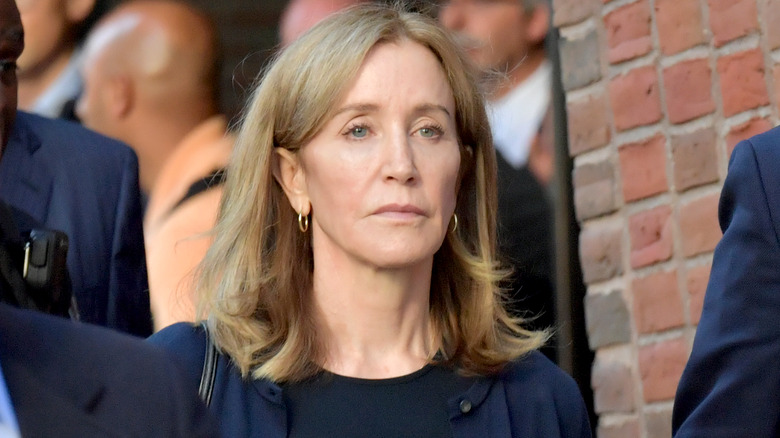 Felicity Huffman frowning 