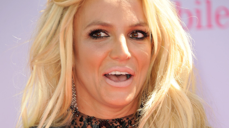 Britney Spears gaping