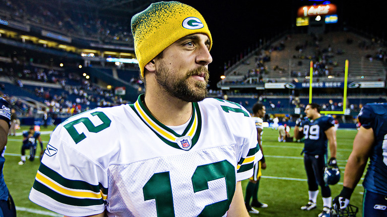 Aaron Rodgers takes the field in 2010