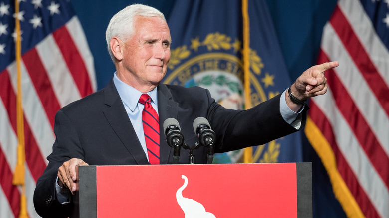 Mike Pence pointing